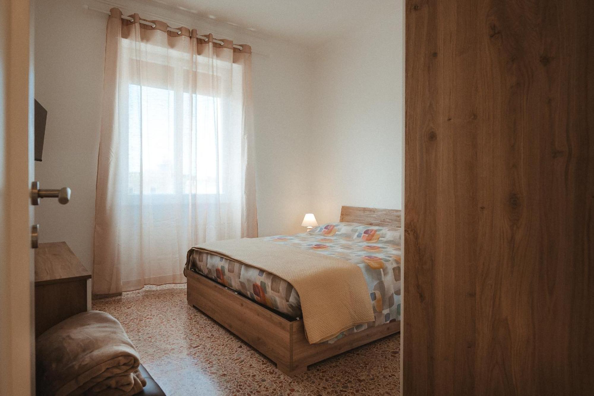 La Casetta Al Mercato Civitavecchia Zimmer foto